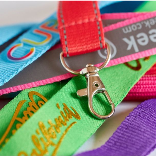 Lanyards, una herramienta súper potente para promocionar tu empresa, logo, marca o evento